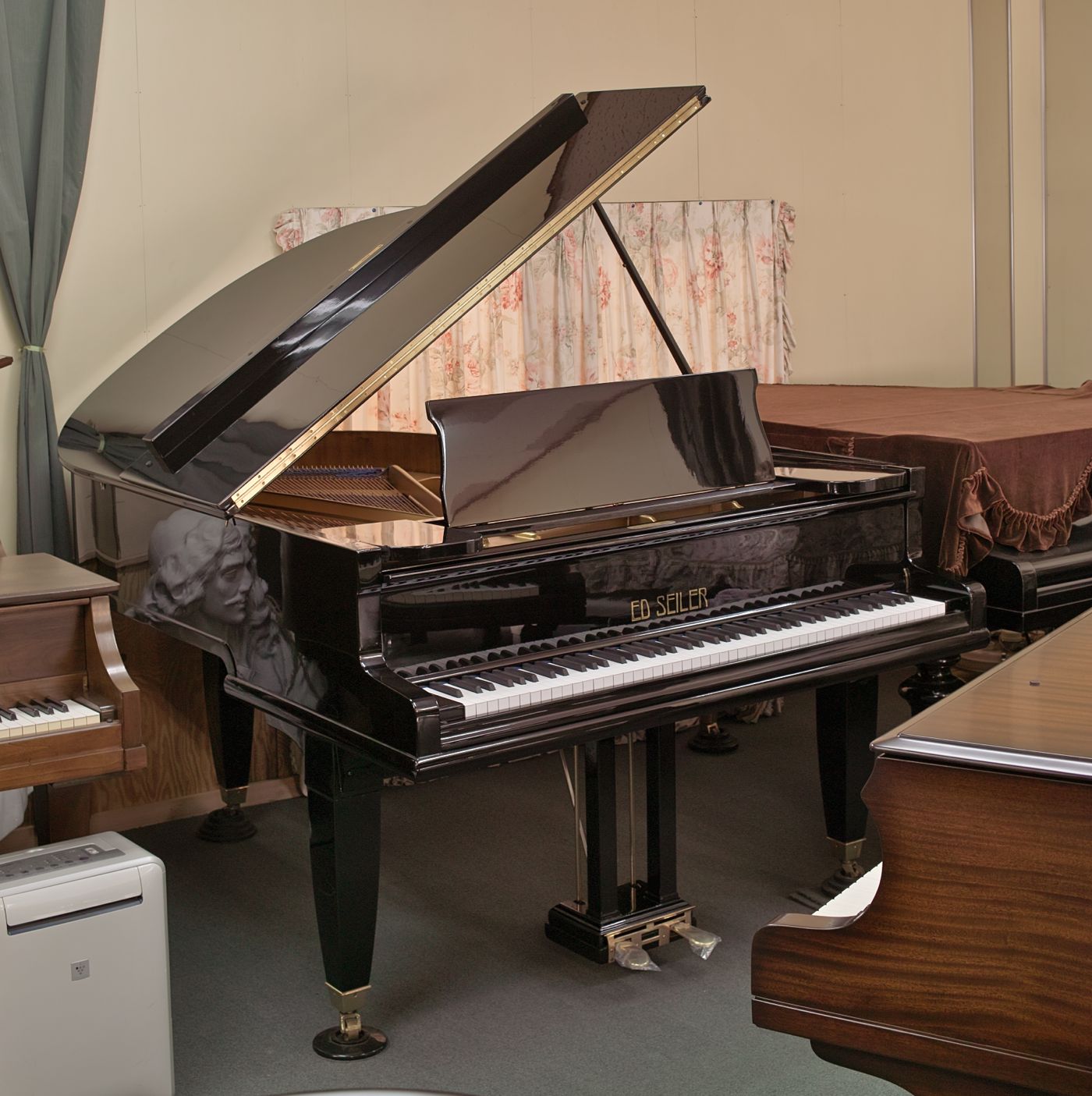 グランドピアノの写真1